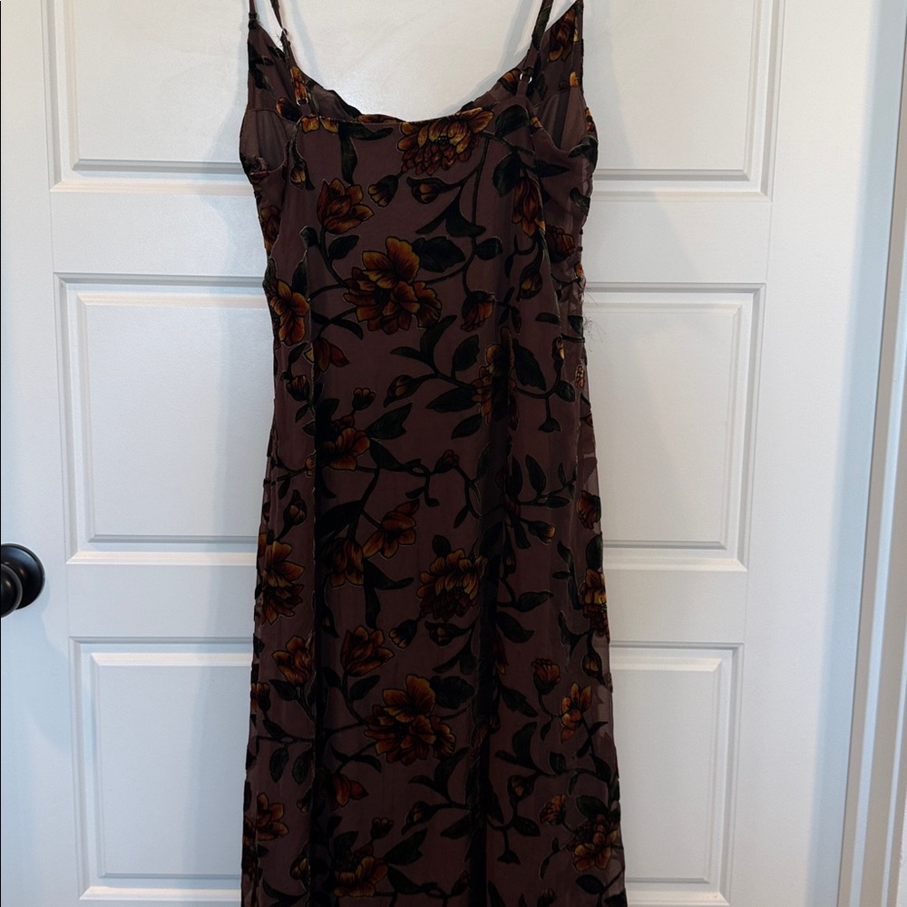 NWOT Romance in the Making Plum Purple Floral Print Velvet Maxi Dress large - Picture 10 of 10